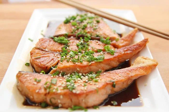 Was sind Omega 3 Fette? | Wirkung, Nebenwirkungen & Dosierung