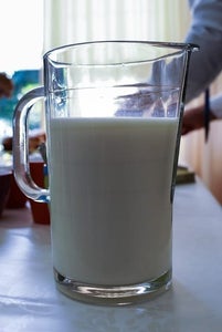 milk-512134_640