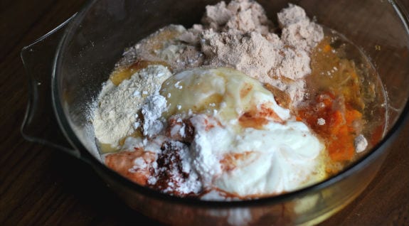 https://blogscdn.thehut.net/wp-content/uploads/sites/443/2015/07/26052657/S%C3%BC%C3%9Fkartoffel-Protein-Brownie.jpg