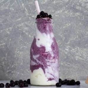 Protein Shakes & Smoothies zum Frühstück für optimalen Muskelaufbau & Fettabbau