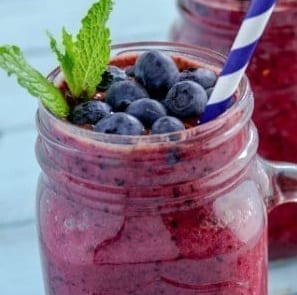 Protein Shakes & Smoothies zum Frühstück für optimalen Muskelaufbau & Fettabbau