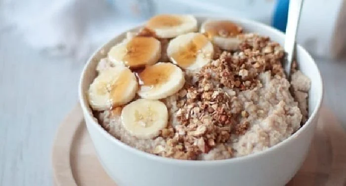 11 köstliche & nahrhafte Protein Porridge Rezepte