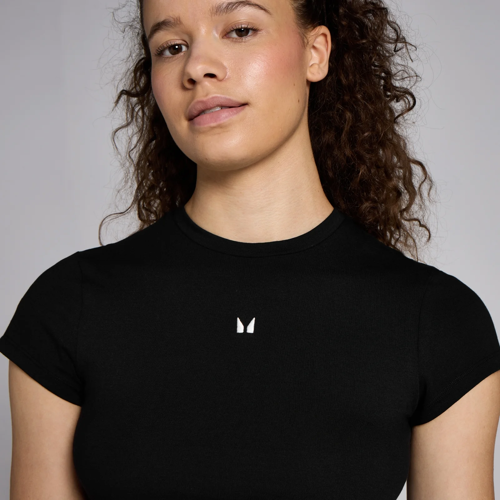Cosy Pyro Damen Dry Fit Crop T-Shirt – Atmungsaktiv & Bequem Für Yoga & Workouts Cosy Pyro Damen Dry Fit Crop T-Shirt – Atmungsaktiv & Bequem Für Yoga & Workouts